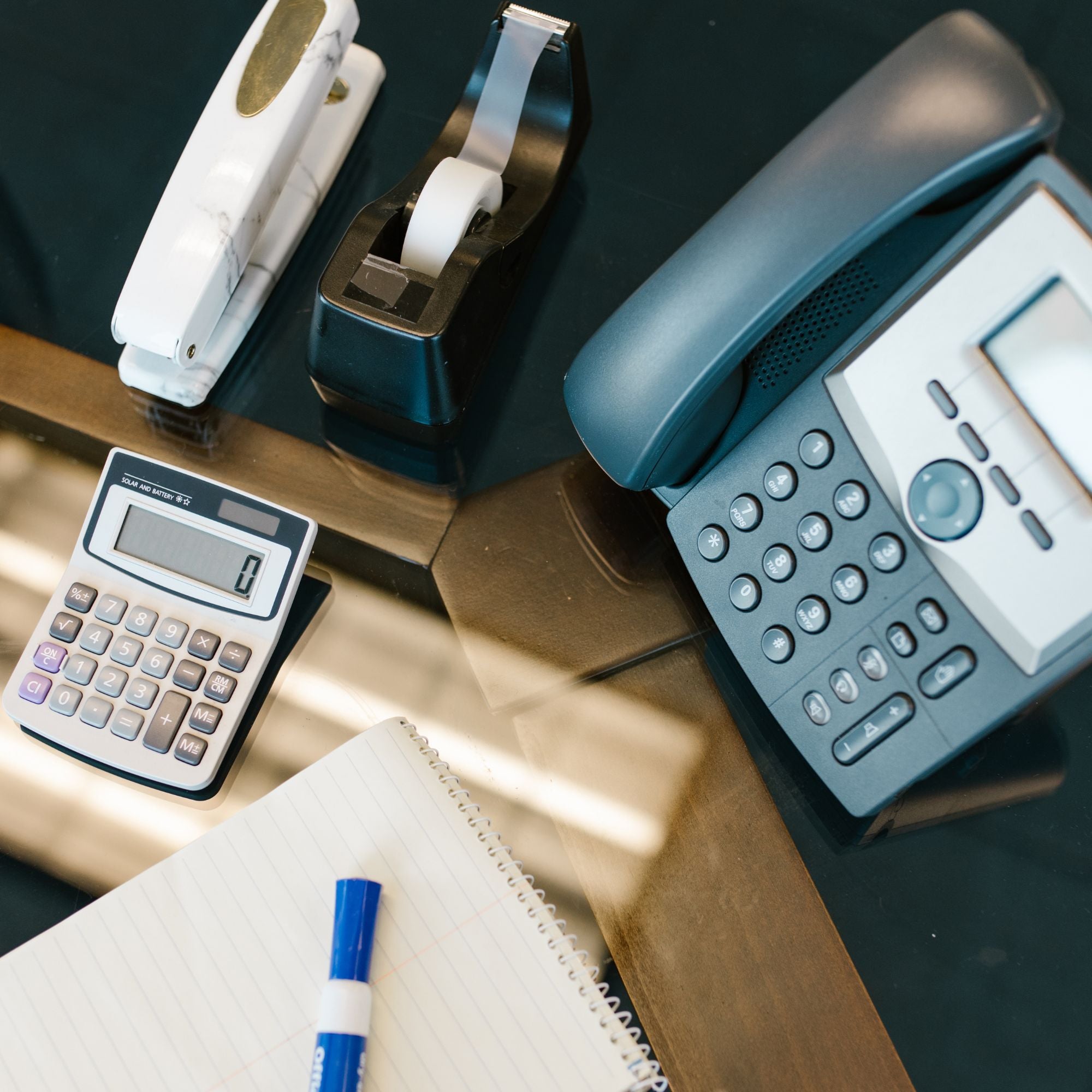 Grossiste Téléphone Fournisseur de téléphones et accessoires e